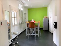 Club Street (D1), Office #563159501